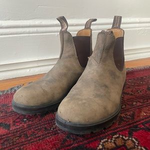 BROWN BLUNDSTONES 585 CHELSEA BOOTS AU 5
